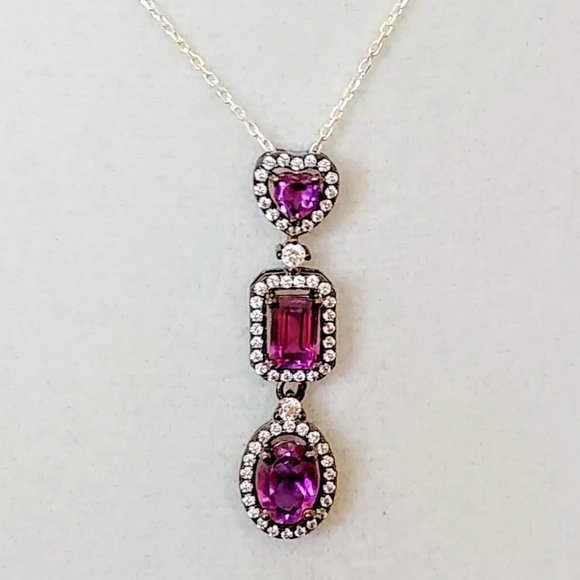 The Girl With Kaleidoscope Eyes Jewelry - Amethyst Princess Pendent